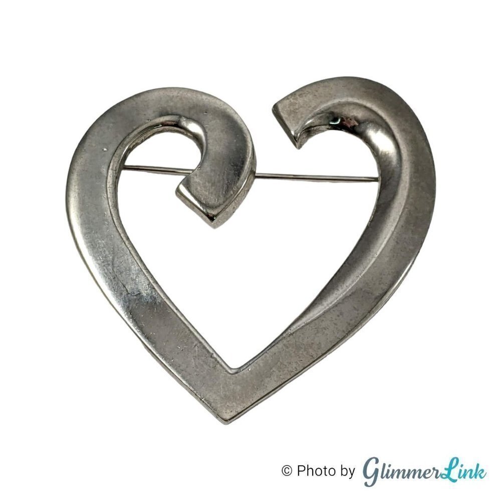 Vintage Floating Open Scroll Heart Silver Tone Brooch
